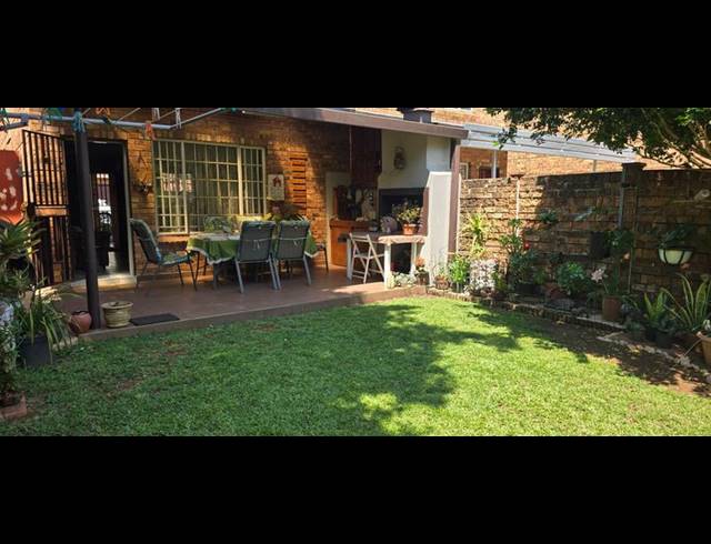 2 BEDROOM APARTMENT FOR SALE IN ANNLIN